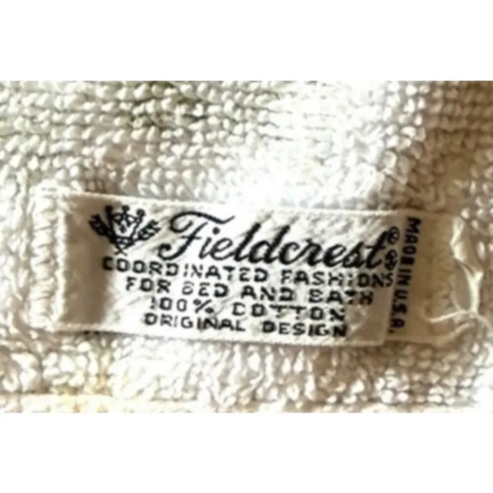 Vintage MCM Mid Century Fieldcrest 1970s Flower Power Hand Towel 100% Cotton USA